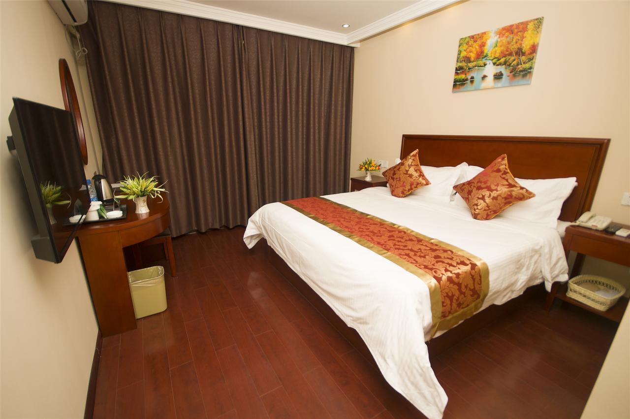 Greentree Alliance Sanya Jiyang District Yalongwan Road Hotel Екстериор снимка