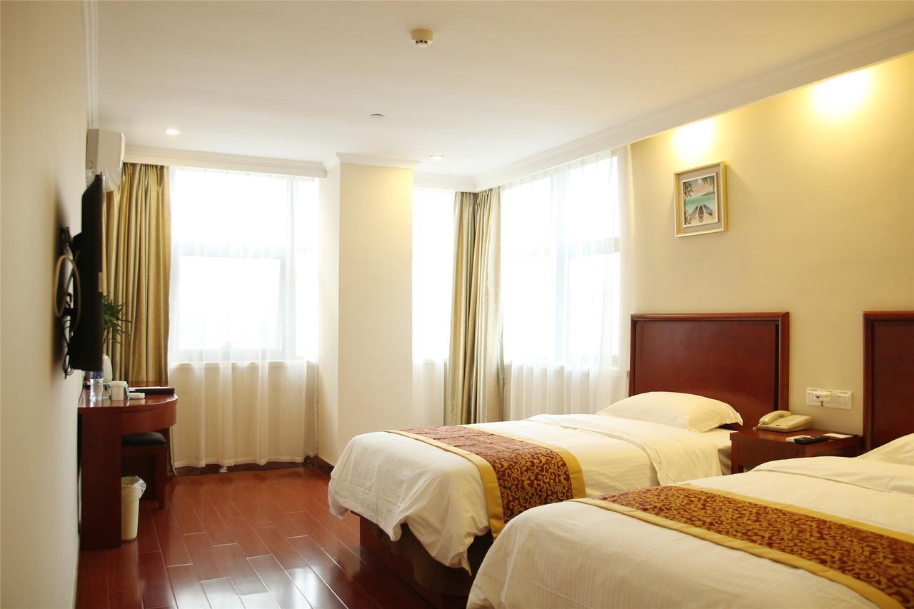 Greentree Alliance Sanya Jiyang District Yalongwan Road Hotel Екстериор снимка