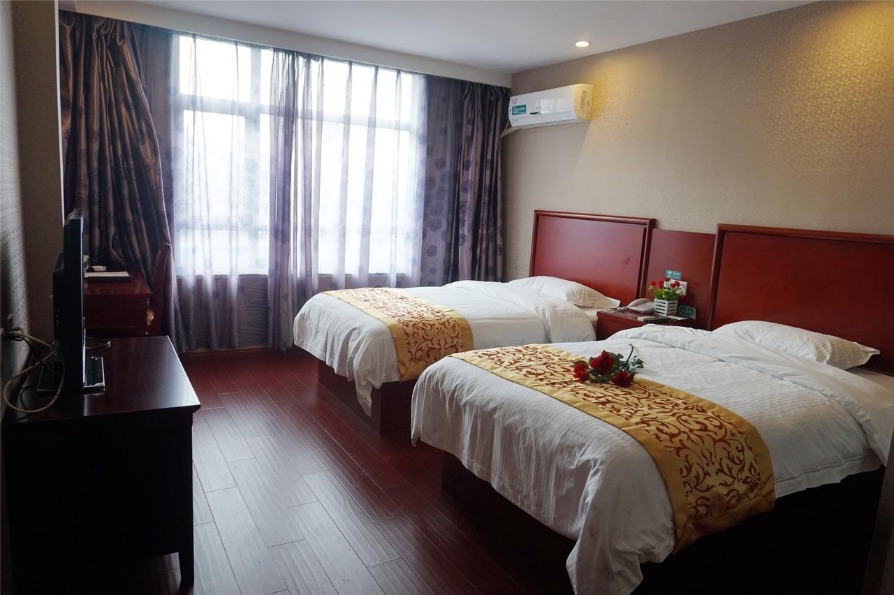 Greentree Alliance Sanya Jiyang District Yalongwan Road Hotel Екстериор снимка